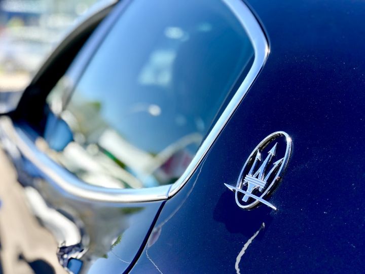 Maserati Ghibli 3.0 V6 275CH Bleu - 6