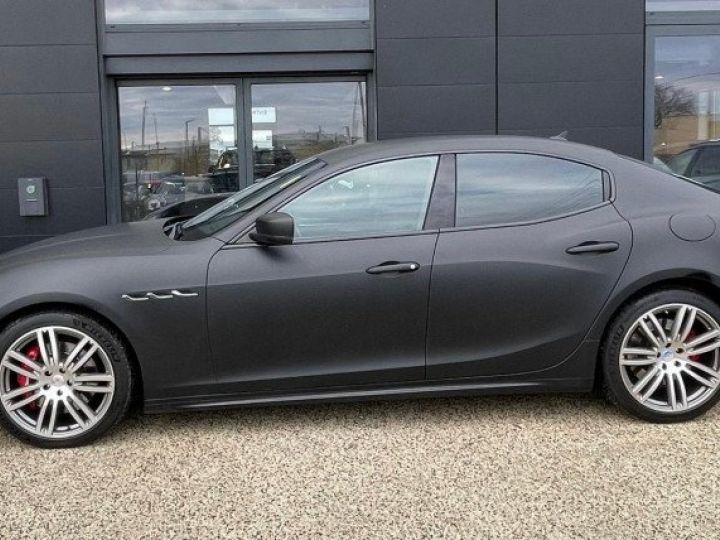 Maserati Ghibli 3.0 V6 410 S Noir - 3