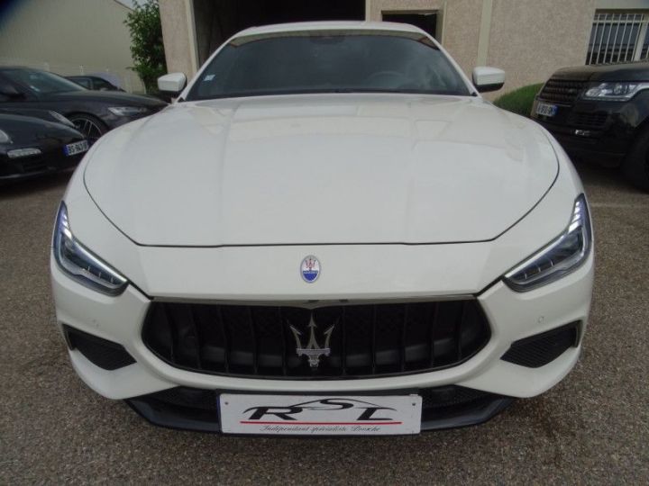 Maserati Ghibli 3.0 V6 430CH S Q4 GRANDSPORT Blanc - 3