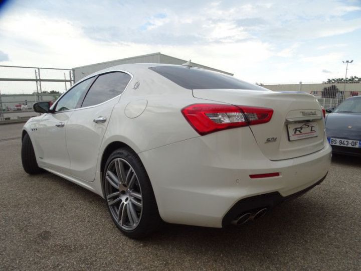 Maserati Ghibli 3.0 V6 430CH S Q4 GRANDSPORT Blanc - 4