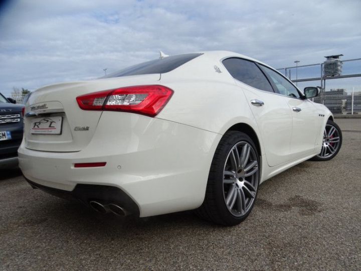 Maserati Ghibli 3.0 V6 430CH S Q4 GRANDSPORT Blanc - 6