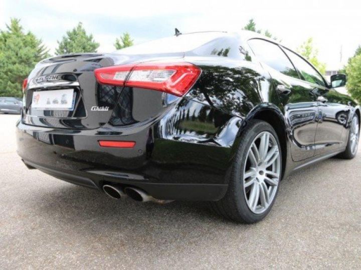 Maserati Ghibli 3.0 V6 SQ4 411CV      Essence NOIR - 28