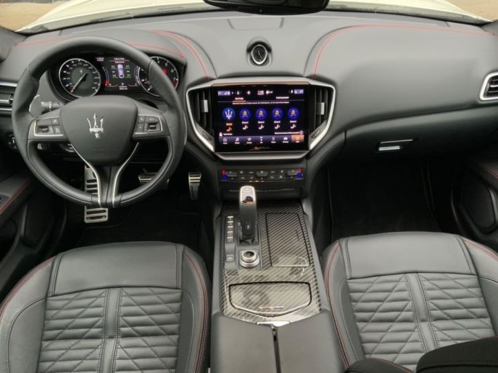 Maserati Ghibli 3.8 V8 TROFEO  BLANC  Occasion - 18