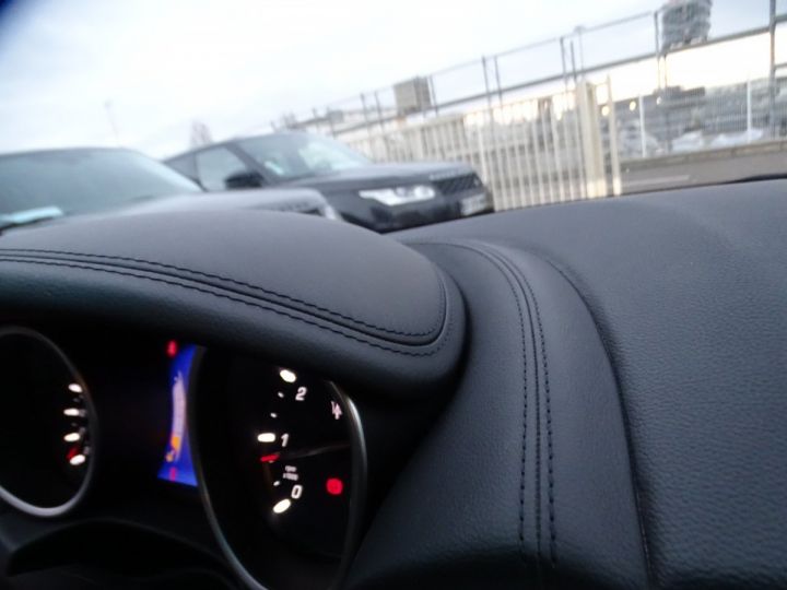 Maserati Ghibli V6 Diesel 275ps / Véhicule Français Jtes 19  Toe  GPS + Caméra ...... blanc alpin - 8