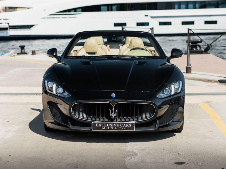 Maserati Grancabrio MC STRADALE 4.7 V8 460 CV - MONACO Noir Métal - 2