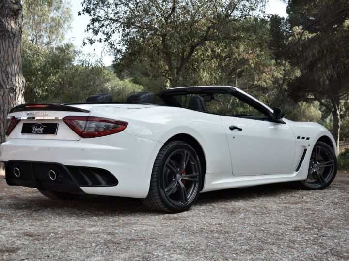 Maserati Grancabrio RARISSIME MASERATI GRANCABRIO MC STRADALE 4.7 V8 460ch BVA6 CENTENNIAL EDITION SERIE PRODUITE A 174EX / MONDE PARFAIT ETAT 2EME MAIN 38000 KMS COLLECT Bianco Eldorado - 16