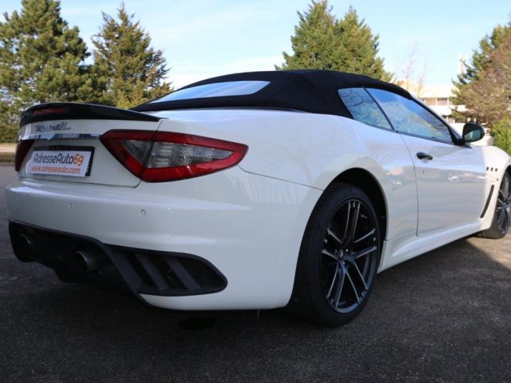 Maserati Grancabrio V8 4.7 MC STRADALE BVA 460CV BLANC - 12