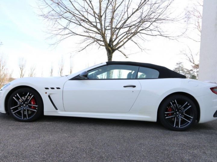 Maserati Grancabrio V8 4.7 MC STRADALE BVA 460CV BLANC - 29