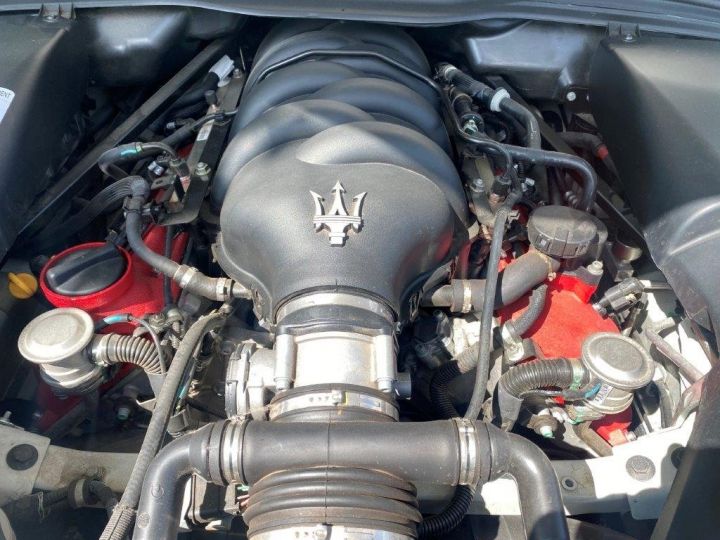 Maserati Grancabrio V8 4.7 MC STRADALE BVA 460CV BLANC - 35