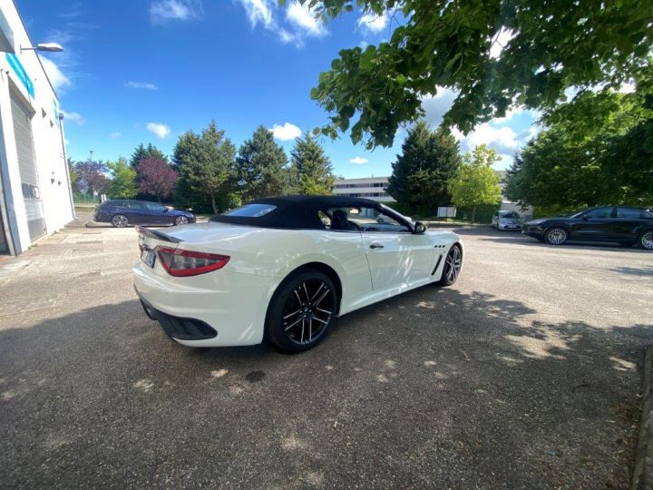 Maserati Grancabrio V8 4.7 MC STRADALE BVA 460CV BLANC - 58