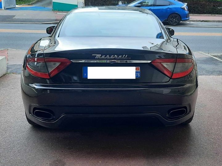 Maserati GranTurismo Noir - 6