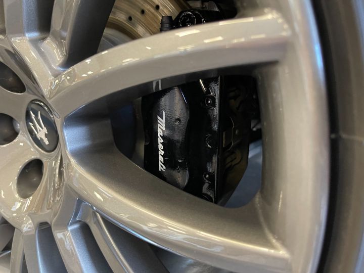 Maserati GranTurismo 4.2 V8 405 Noir métal - 5