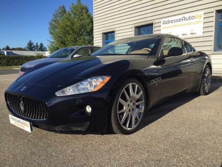 Maserati GranTurismo 4.2 V8 BVA 405 cv     Essence NOIR CARBONE - 4