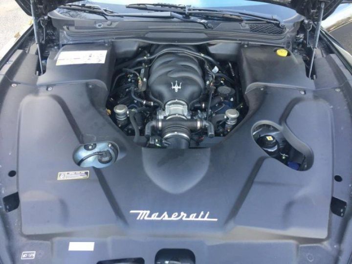 Maserati GranTurismo 4.2 V8 BVA 405CV     Essence NOIR - 24