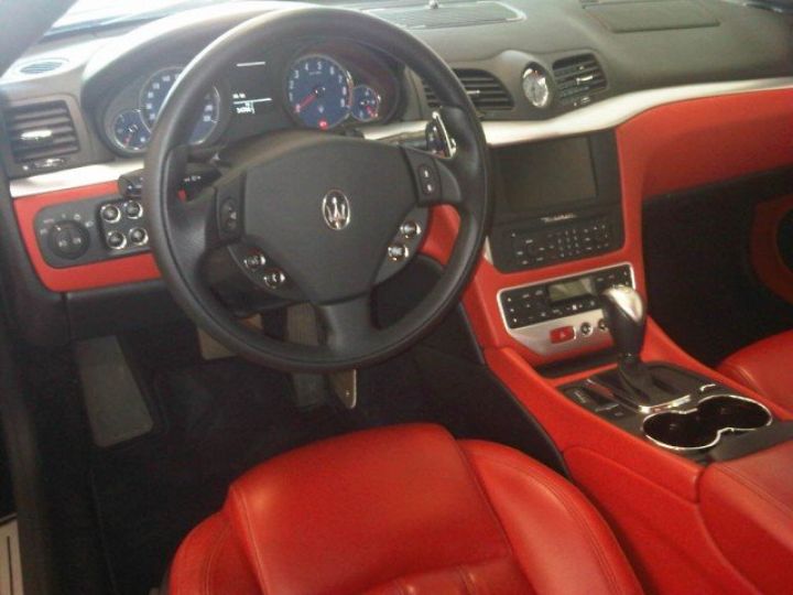 Maserati GranTurismo 4.2 V8     Essence NOIRE - 5