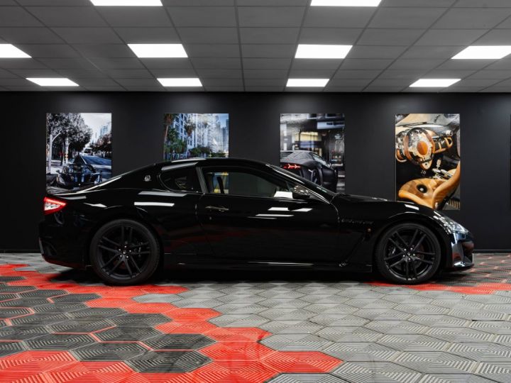 Maserati GranTurismo 4.7 MC STRADALE NOIR - 4