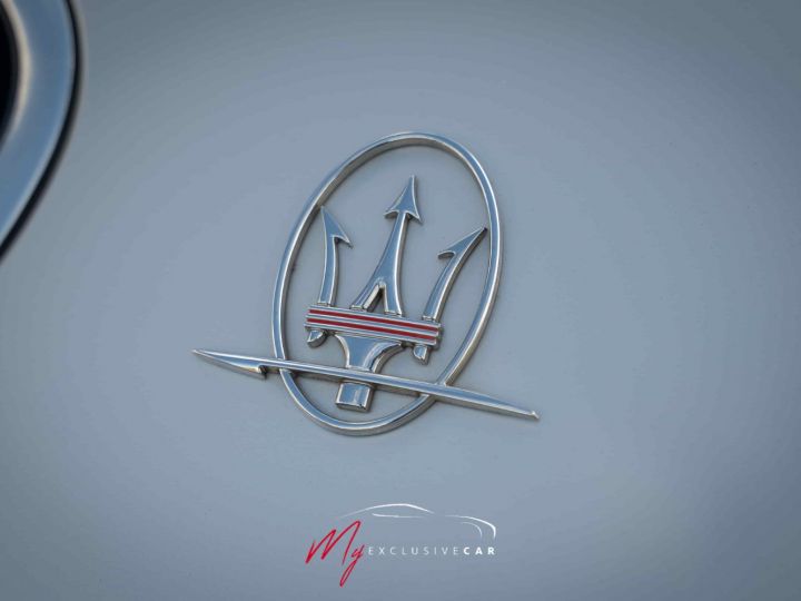 Maserati GranTurismo 4.7 S BVR - Embrayage 30% - PARFAIT Etat - Carnet complet et à jour (révision 04/2024) - Garantie 12 Mois Gris Argent (grigio Touring) - 11
