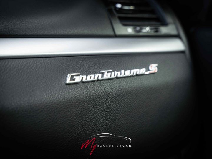 Maserati GranTurismo 4.7 S BVR - Embrayage 30% - PARFAIT Etat - Carnet complet et à jour (révision 04/2024) - Garantie 12 Mois Gris Argent (grigio Touring) - 26