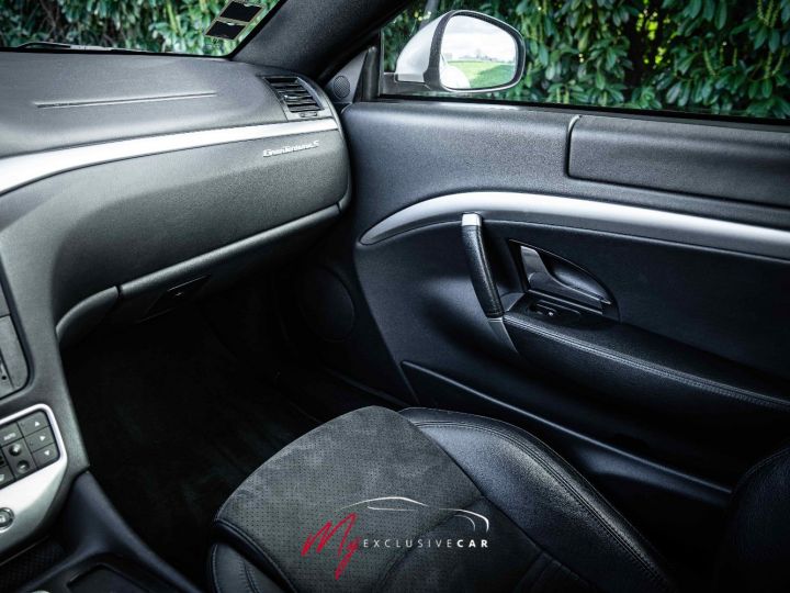 Maserati GranTurismo 4.7 S BVR - Embrayage 30% - PARFAIT Etat - Carnet complet et à jour (révision 04/2024) - Garantie 12 Mois Gris Argent (grigio Touring) - 25