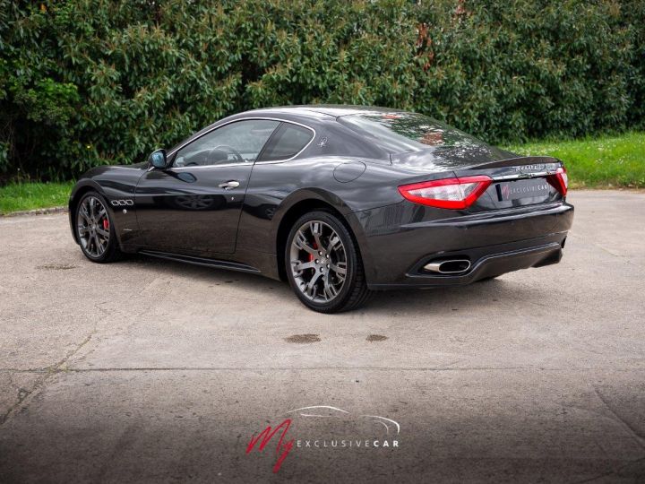 Maserati GranTurismo 4.7 S BVR - Garantie 12 Mois - Carnet Complet Et à Jour (révision Sera Faite Pour La Vente) - Très Bon Etat - Intérieur Cuir Rouge Gris Foncé Métallisé - 3