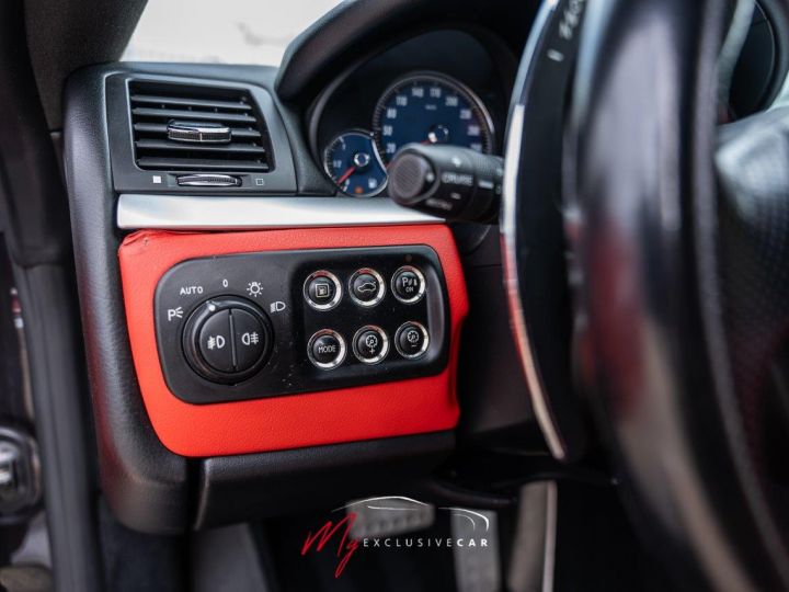Maserati GranTurismo 4.7 S BVR - Garantie 12 Mois - Carnet Complet Et à Jour (révision Sera Faite Pour La Vente) - Très Bon Etat - Intérieur Cuir Rouge Gris Foncé Métallisé - 29