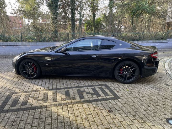 Maserati GranTurismo 4.7 V8 Sport / Garantie 12 mois noir - 2