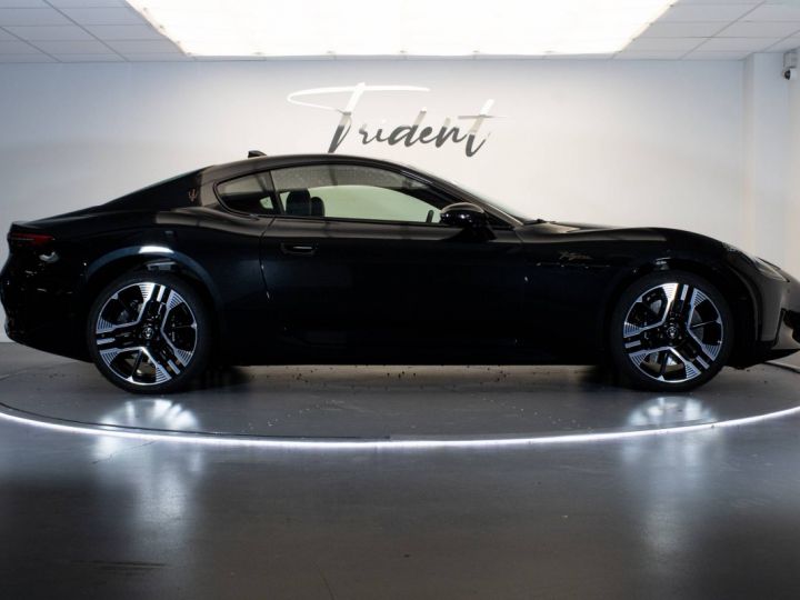 Maserati GranTurismo ELECTRIQUE 560 kW 750 ch Folgore Noir - 4