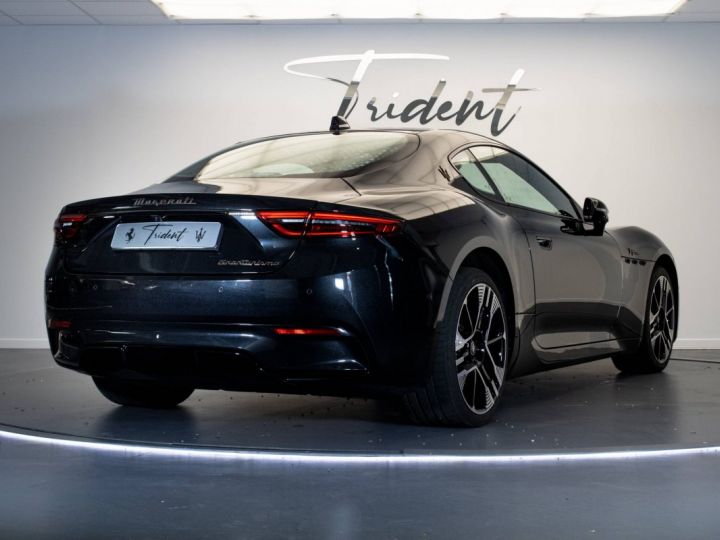 Maserati GranTurismo ELECTRIQUE 560 kW 750 ch Folgore Noir - 5