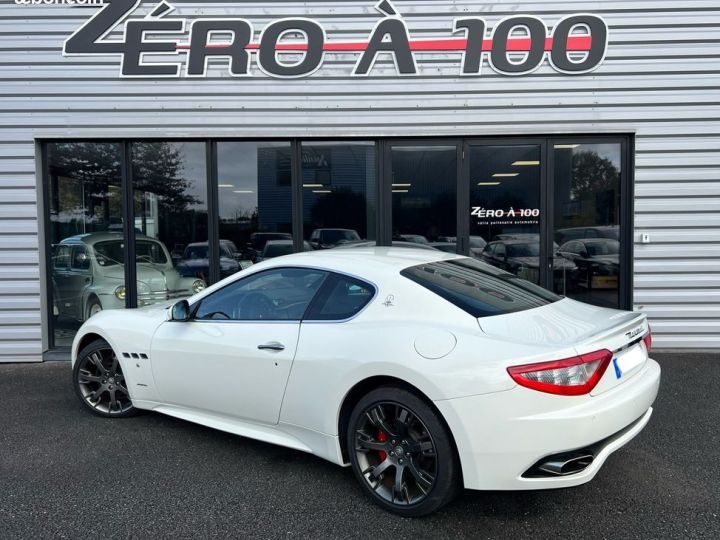 Maserati GranTurismo F1 4.7 440 cv Blanc - 3