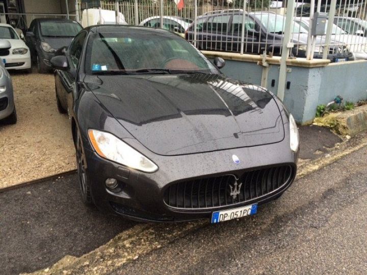 Maserati GranTurismo GT4.2 V8 BVA     Essence NOIR - 10