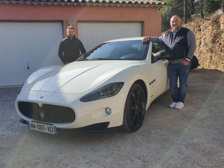 Maserati GranTurismo RARE MASERATI GRANTURISMO S MC SPORTLINE 4.7 V8 440ch F1 CARBONE HISTORIQUE D'ENTRETIEN Blanc - 1