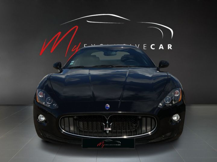 Maserati GranTurismo S 4.7 V8 440 CH BVA - Carnet Maserati - ECHAPPEMENT SPORT X PIPE URUTU - Garantie 12 Mois - Bose - Sièges Chauffants électriques à Mémoire Noir Métallisé - 2