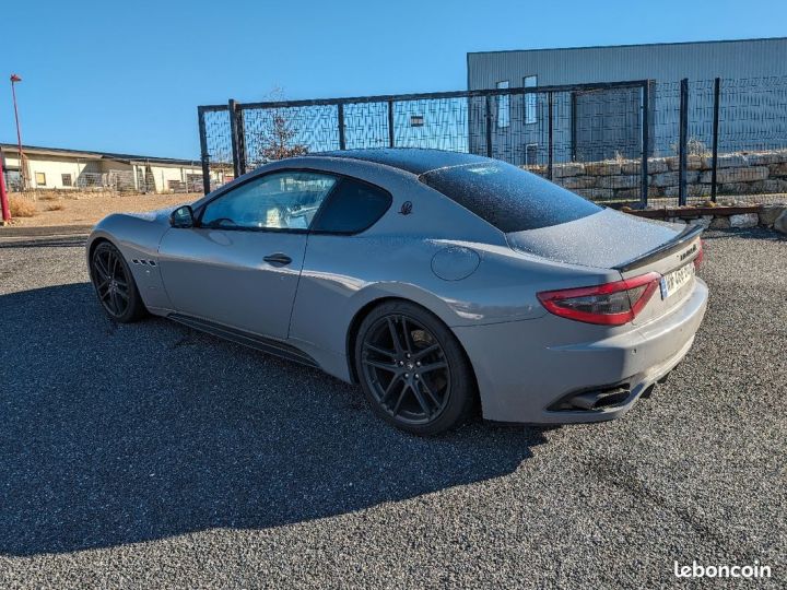 Maserati GranTurismo sport bvr 460 cv  - 4