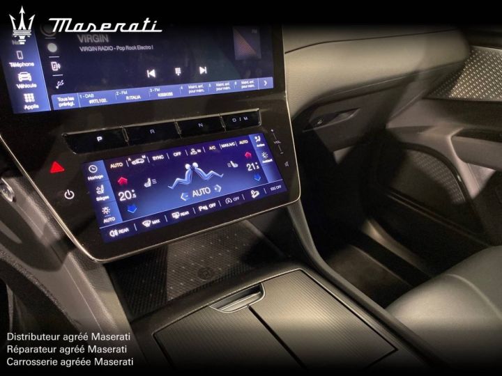 Maserati Grecale L4 300 ch Hybride GT Noir - 13