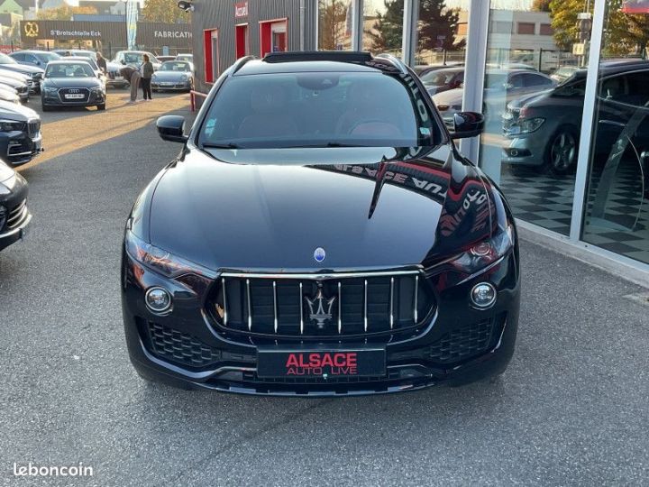 Maserati Levante 3.0 V6 275CH DIESEL GRANLUSSO Noir - 2