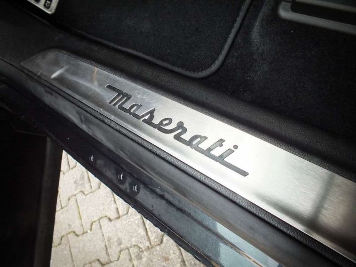 Maserati Levante 3.0 V6 430ch S Q4 GranSport Full Options/ Malus & Carte Grise INCLUS Noir métal - 10