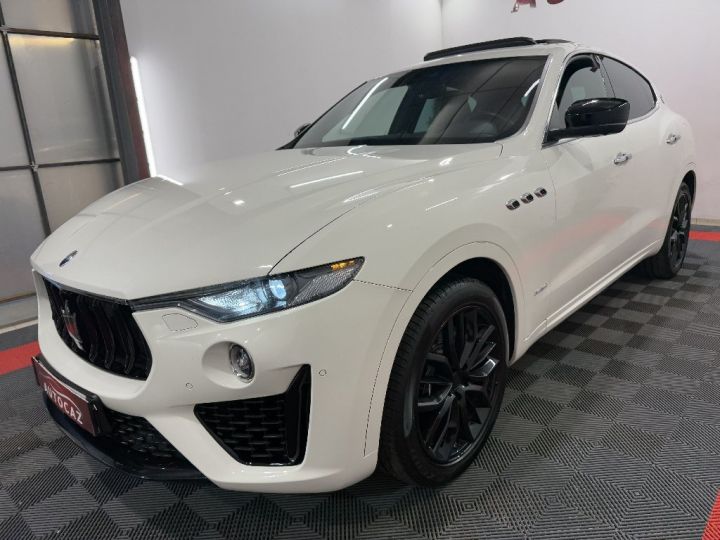 Maserati Levante 3.0 V6 Bi-Turbo 430 S Q4 GranSport +TOIT OUVRANT Blanc - 2