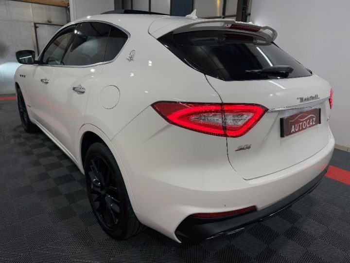 Maserati Levante 3.0 V6 Bi-Turbo 430 S Q4 GranSport +TOIT OUVRANT Blanc - 5