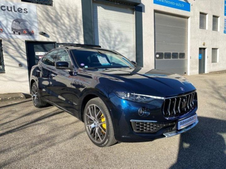 Maserati Levante 3.0 V6 BI TURBO Q4 350 CV GRANLUSSO     Essence BLEU NOBILE PAILLETÉE MÉTAL - 1