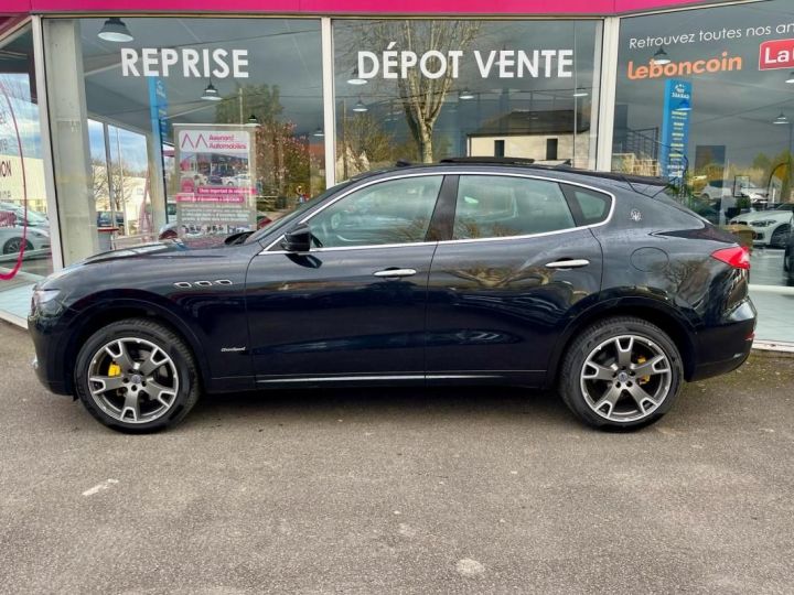 Maserati Levante Diesel 3.0 V6 Turbo 275 Noir - 3