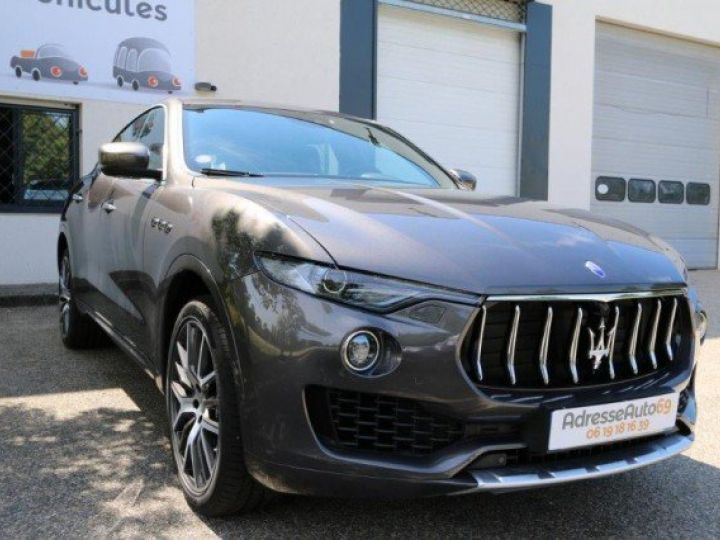 Maserati Levante GRANSPORT 4X4 3.0 V6 BI-TURBO 430 S AUTO     Essence GRIS FONCE - 2