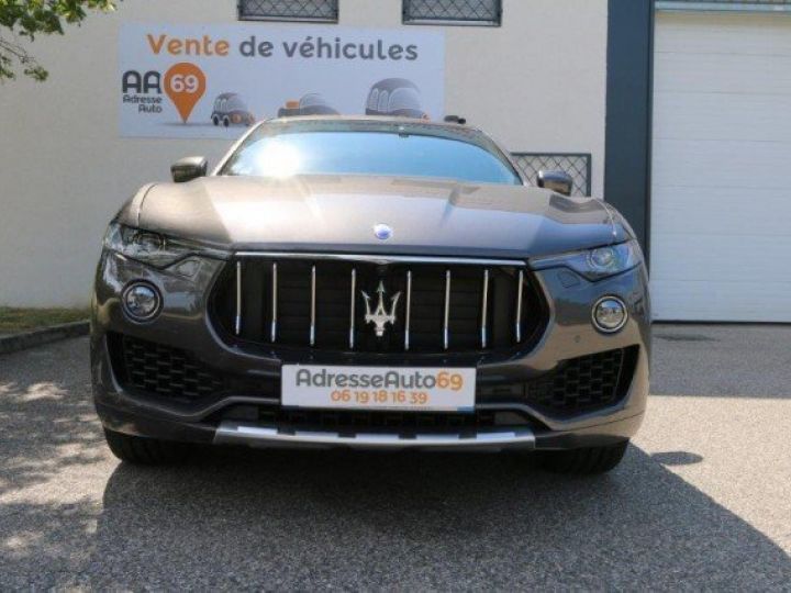 Maserati Levante GRANSPORT 4X4 3.0 V6 BI-TURBO 430 S AUTO     Essence GRIS FONCE - 3