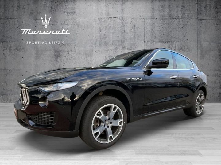 Maserati Levante Q4 SKYHOOK Noir - 1