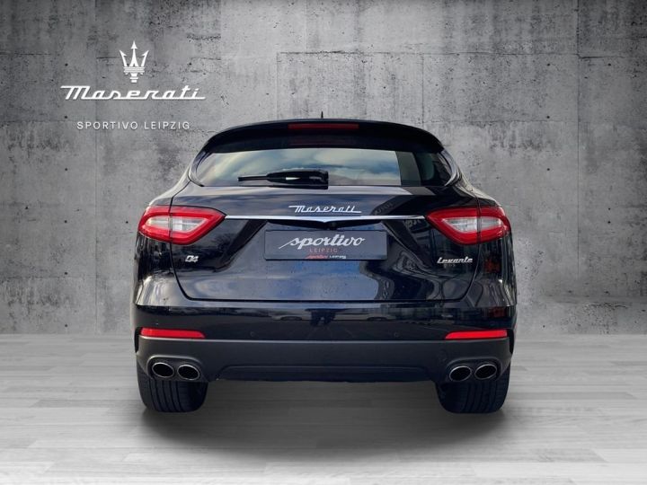 Maserati Levante Q4 SKYHOOK Noir - 3