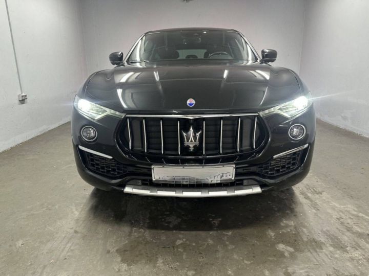 Maserati Levante S Q4 GRANLUSSO*ATT*PANO*HIVER*SOFTCLOSE Noir Metallisé - 3