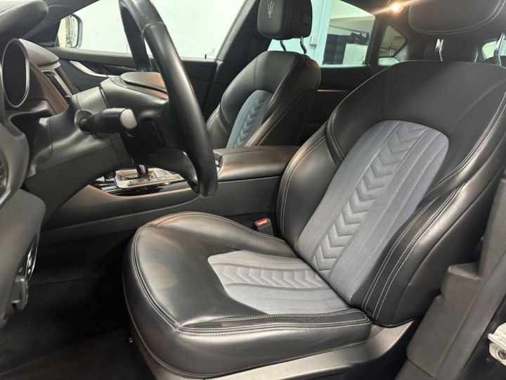 Maserati Levante S Q4 GRANLUSSO*ATT*PANO*HIVER*SOFTCLOSE Noir Metallisé - 14