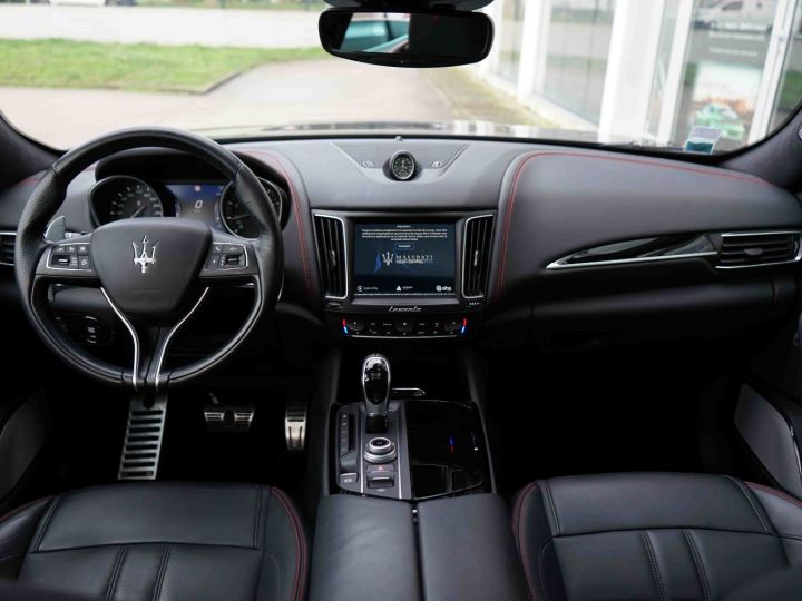 Maserati Levante S Q4 GranSport 430 Ch - Origine France - Carnet MASERATI à Jour - Pack Sport Dark Look + Assistant Conducteur Plus + Premium - Gar. 12 Mois Noir Métallisé (nero Ribelle) - 24