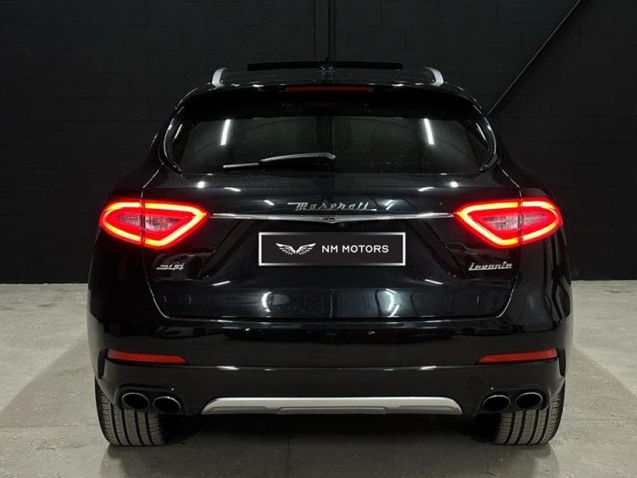 Maserati Levante SQ4 3.0 V6 430 CV Gran Lusso - Français Noir Métallisé - 3