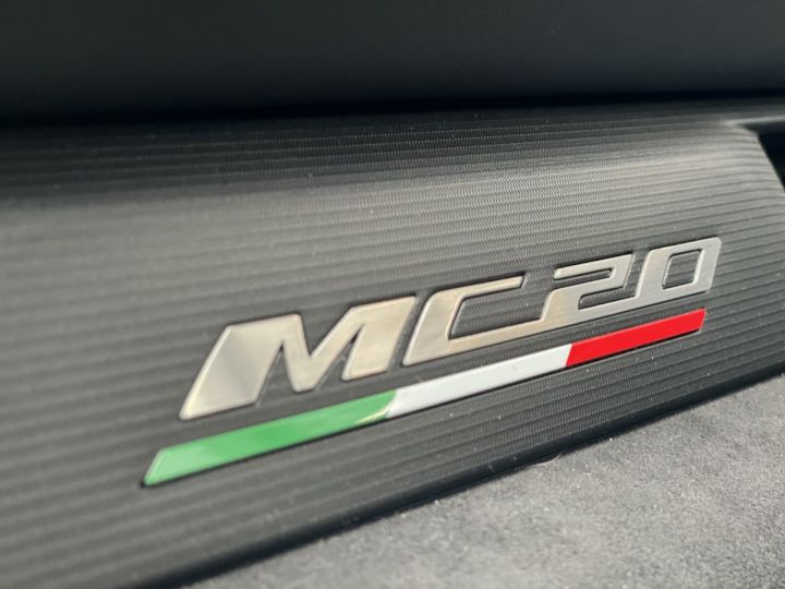 Maserati MC20 MASERATI MC20 3.0 V6 630 BLANC NACRE - 18
