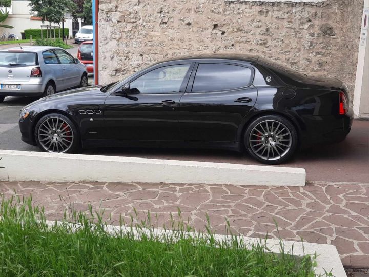 Maserati Quattroporte 4.7 440CV GTS Noir - 4